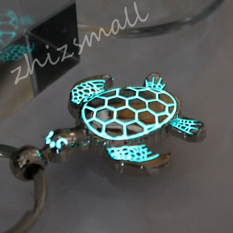 Glowing Sea turtle tortoise keychain Lady couple bag keyring GLOW in the DARK fashion