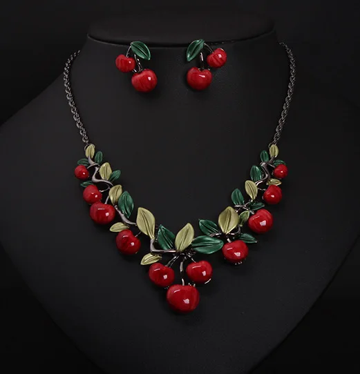 Hot Women Fashion Cute Retro Fashion Retro Jewelry Cherry Necklace Set Best Gift jewelry N1111