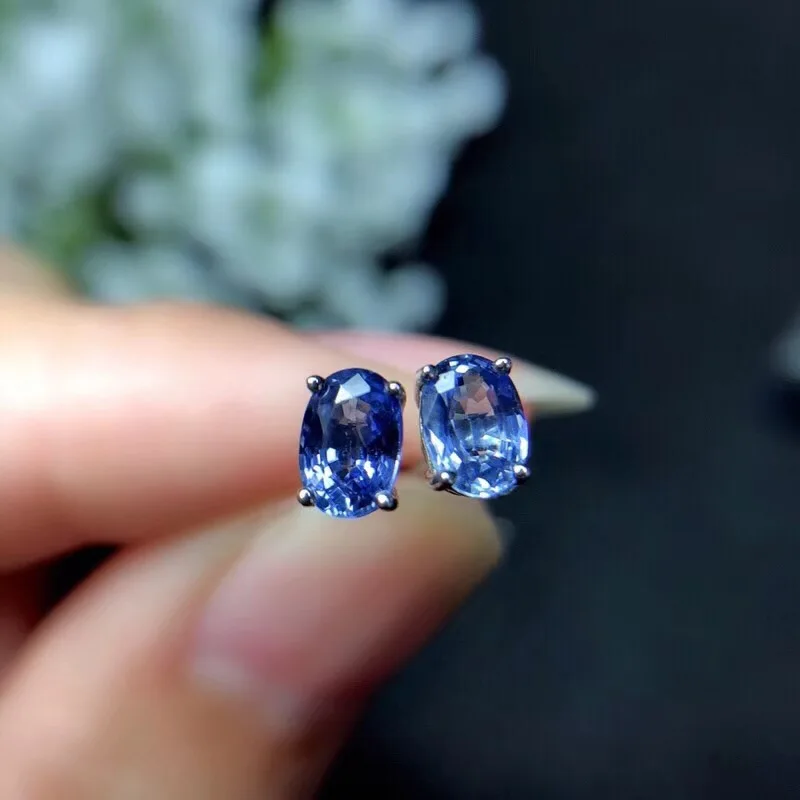 Natural Sri Lanka Sapphire Ear Nails, Simple and Delicate, Bright Blue, 925 Pure Silver