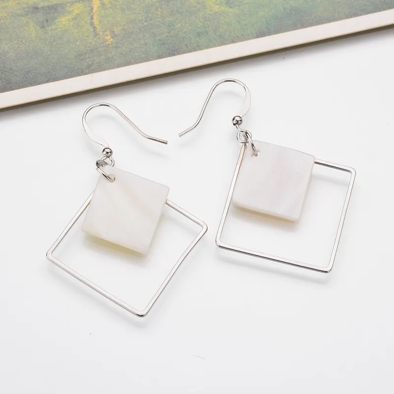 Minimalist Punk Wholesale Love Square White Shell Drop Earrings For Women Ear Jewelry Wedding Geometric oorbellen