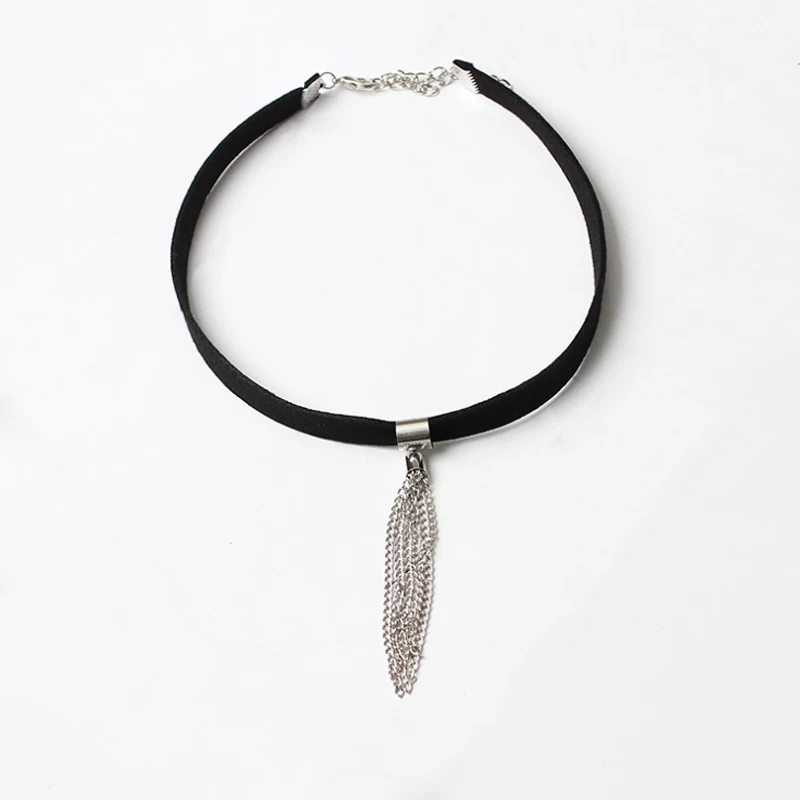 Black Velvet Chokers 2Colors Fashion Accessories Punk Tassel Pendant Round Chain Choker Necklace for Couple Lovers Jewelry 2023