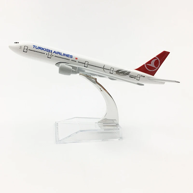 FREE SHIPPING TURKISH AIRLINES AEROPLANE MODEL BOEING 777 AIRPLANE 16CM METAL ALLOY DIECAST 1:400 AIRPLANE MODEL TOYS CHILDREN