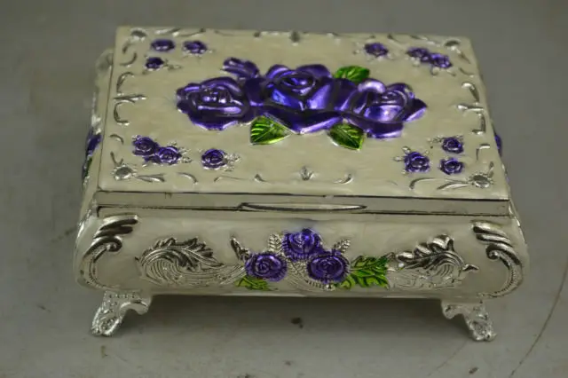

3.65 Exquisite Chinese Handwork Lifelike Purple Rose Jewel Box & Ring Box
