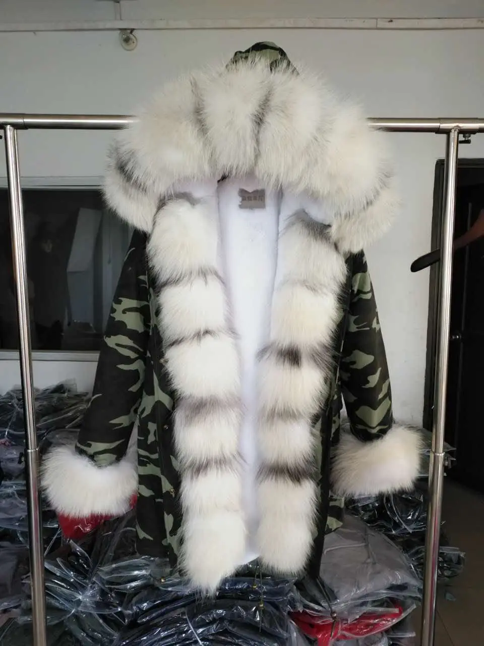 

Brand Style Army Green Blue Long Coat Detachable Lining Jackets Real Fox Fur Collar Hooded Coats Thick Parka Women Winter Jacket