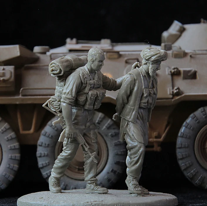 Unpainted Kit 1/35  Soviet special forces officer   figure Historical  Figure Resin  Kit