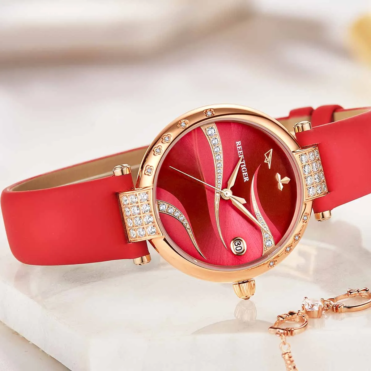 Récif Tiger – montre étanche automatique pour femme, boîtier en or Rose, avec diamants en acier inoxydable, cadran rouge, RGA1589