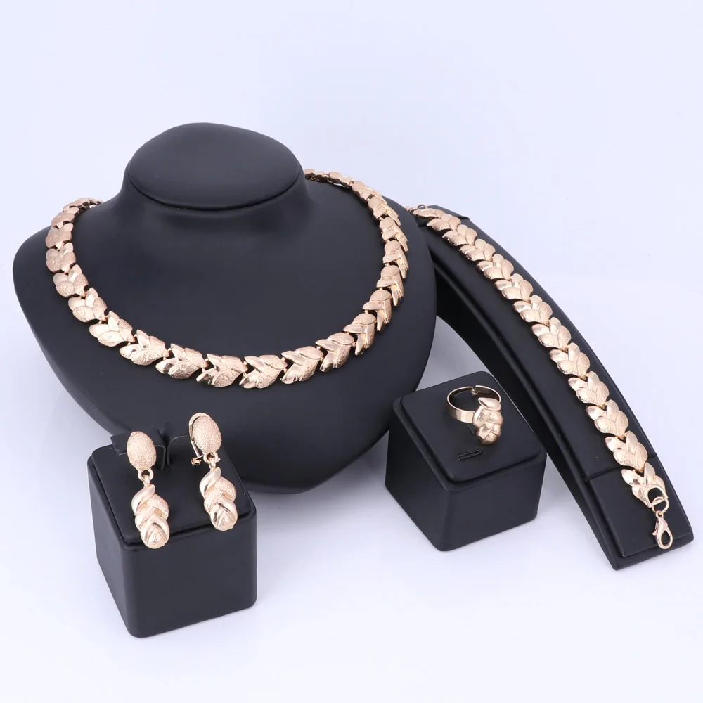 African Beads  Jewelry Set Circle Link Chain Gold Color for Women Classic Banquet Bracelet Necklace Sets Dubai