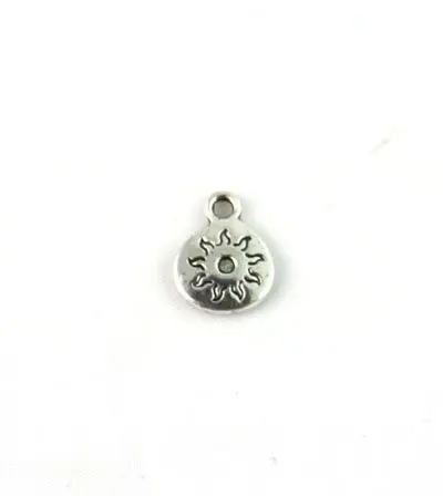 

FREE SHIPPING 450PCS Tibetan Silver Color Sun Round Charm A13128