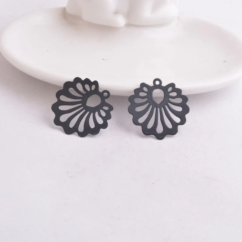 50 Stück AC9665 24*25mm Hohle Blumenanhänger – Detail 4