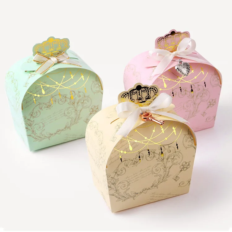 100 Pcs 8.5x5x9.5cm gift paper box Vintage Golden crown small paper gift box for jewelry Wedding Party Cookies candy supplier