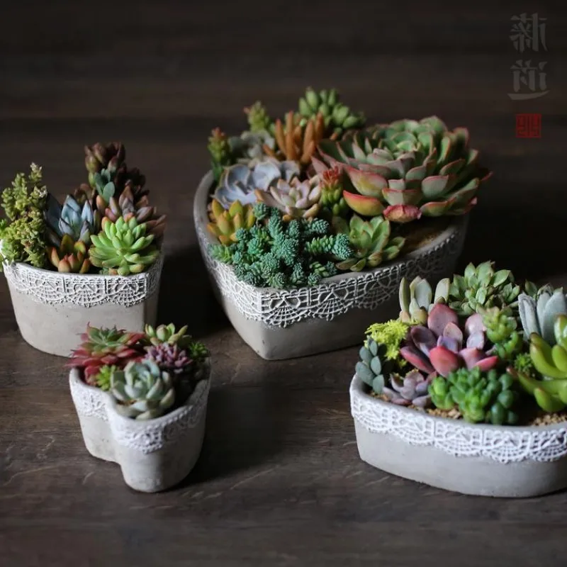 

BOOWAN NICOLE Heart-shaped Cement Flower Pot Silicone Mold for Succulents DIY Planter Mold for Handicrafts Garden Decoration