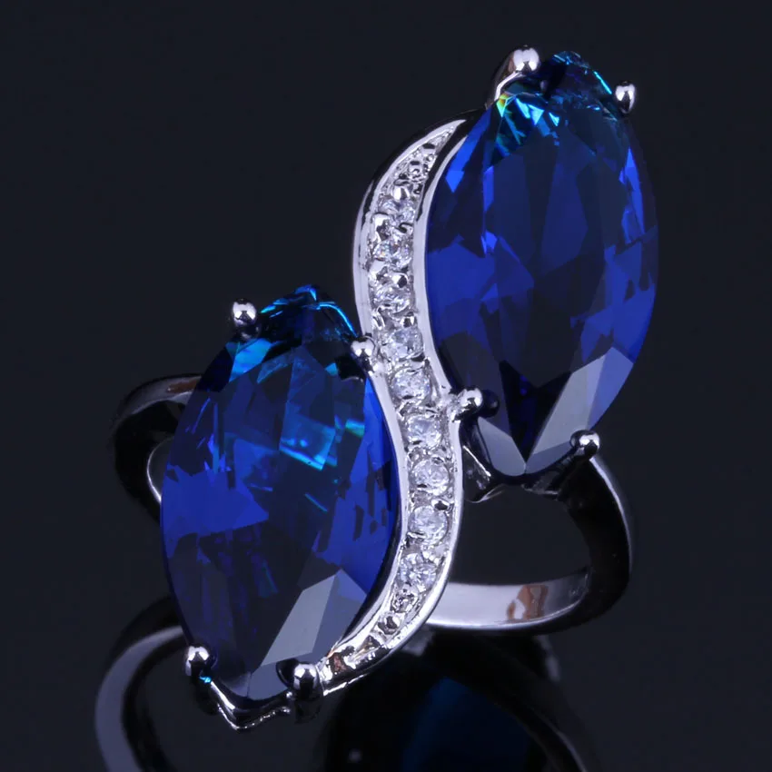 

Cheerful Blue Cubic Zirconia White CZ Silver Plated Ring V0511