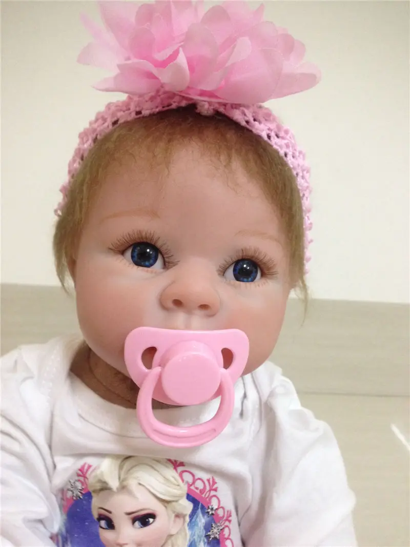 Good Quality  5cm Different Colour Magnet Pacifier For Reborn Baby Doll /Reborn Doll Hot Doll Accessory For Bonecas Reborn Doll