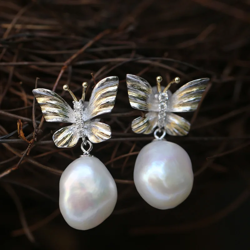 made baroque pearls butterfly earpins S925 silver earrings zircon inlay earrings first act the role ofing is tasted