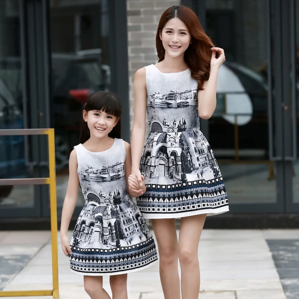 Mother Daughter Dresses Clothes Mother and Daughter Dress Teenagers Sleeveless Floral Print  Summer Dress Casual Retro Costume