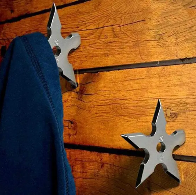 

Creative Ninja Throwing Star Dart Shape Clothes Coat Robe Hooks Hat Hanger Home Decoration Key Hook Hanger Wall Mounted SN1599