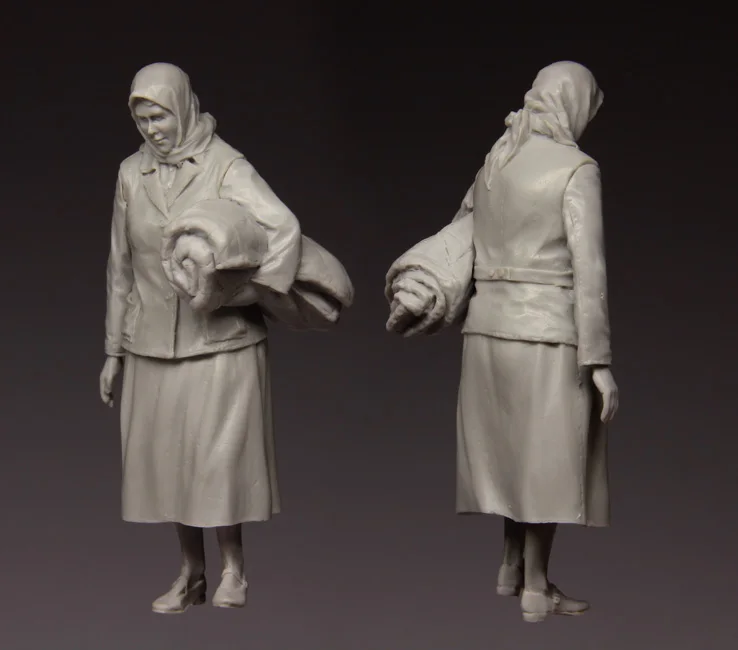 1/35 Resin Figures  Model Kits Historical military Soviet refugees Women  Unassembled unpainted