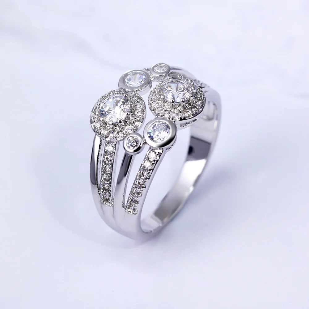 DreamCarnival 1989 Stunning Classic Simple Design Ringen for Women Top Quality Clear White Zircon anillos mujer Rings SJ22259