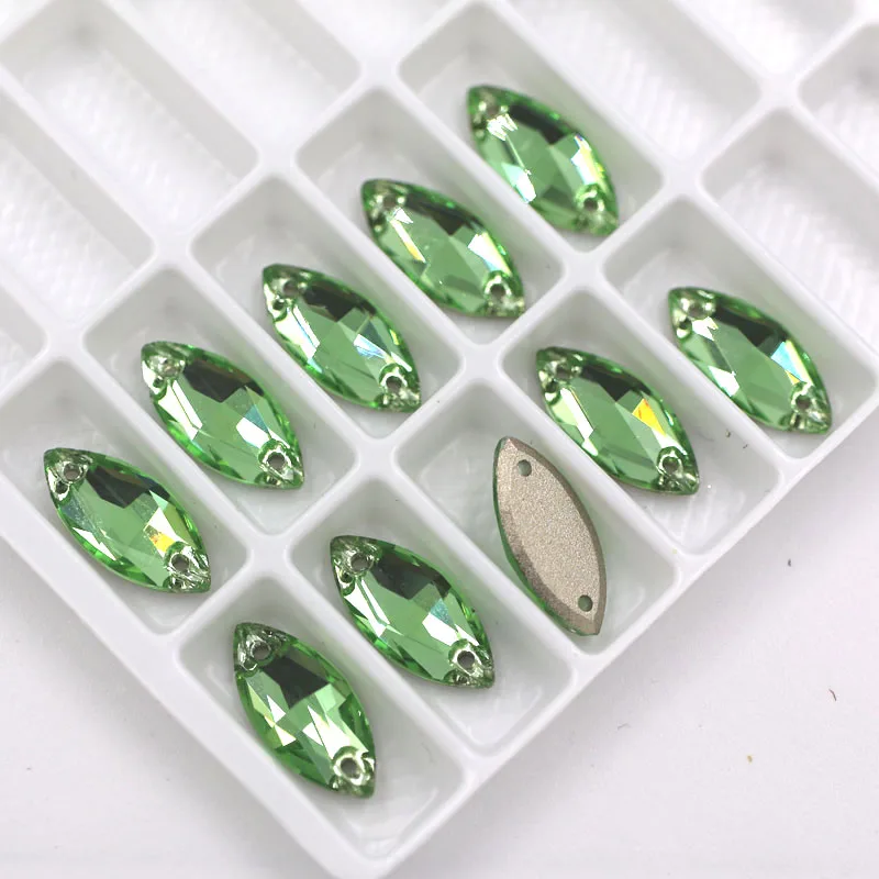 Free shipping 7x15mm Leaf shape sew on rhinestones Light green flatback glass rhinestones diy Wdding dress/clothing accessories