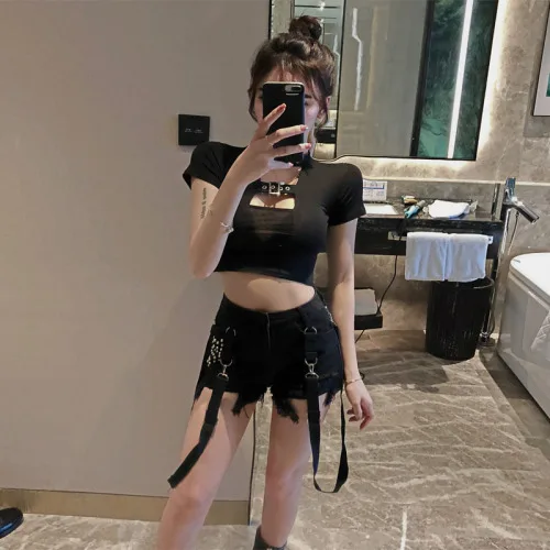 New Summer Fashion Women\'s Shorts Black Punk High Waist Tassel Belt Rivet Denim Pantsuits Female Gothic Short Jeans Mujer