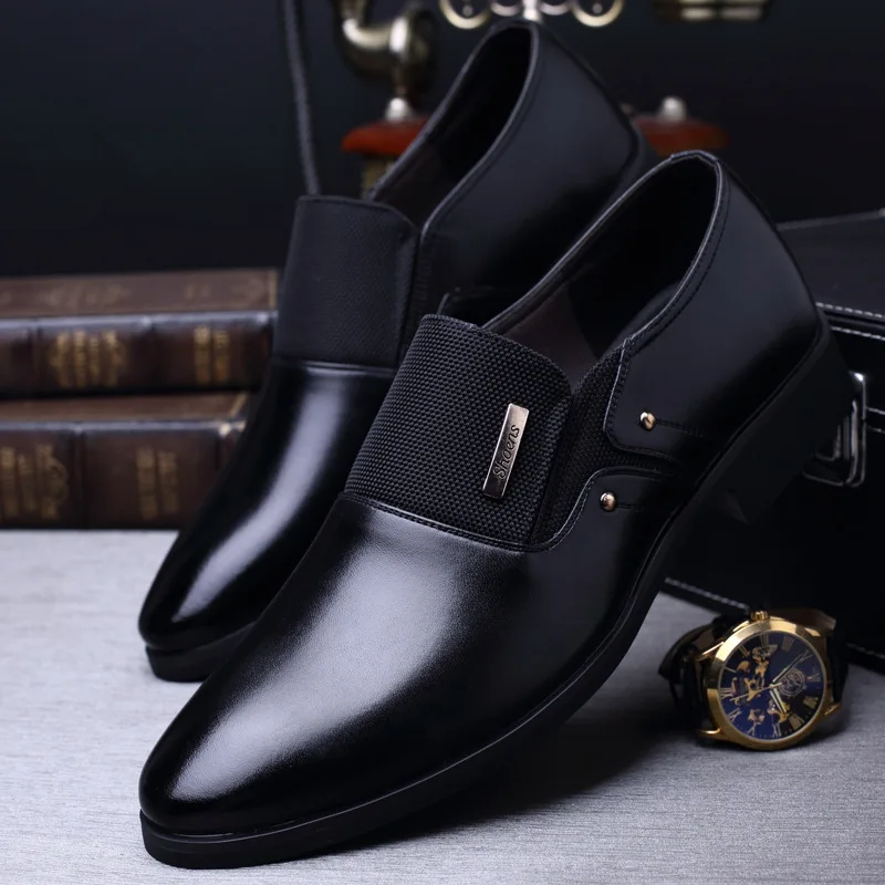 2023 New Fashion Slip On Leather Pointed Toe Men Dress Shoes Business Wedding Oxfords Formal Shoes For Male Big Size 38-47