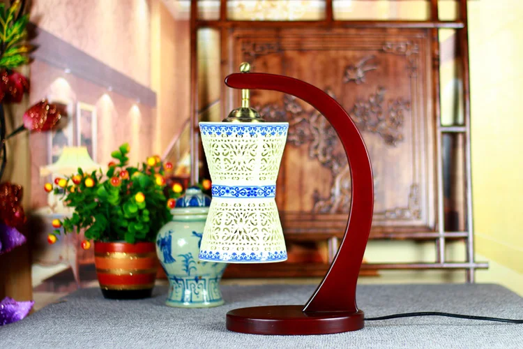 Jingdezhen Chinese Porcelain Ceramic Table Lamp vintage decorative bedside living room wedding table lamp chinese