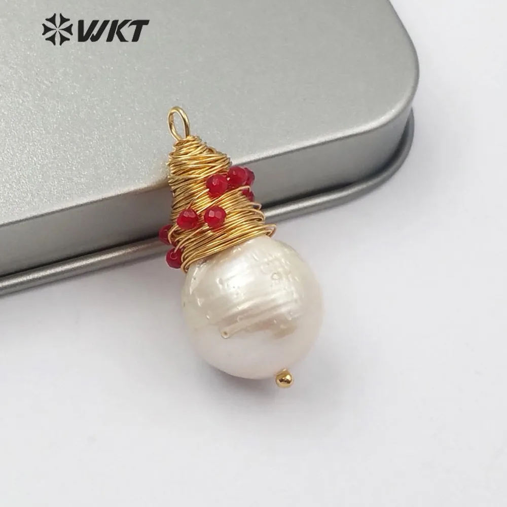 

WT-JP132 Baroque Pearl Pendant Teardrop Shape White Pearl With Brass Wire Wrapped Pendant Tiny Gem-stones Charm Necklace Pendant