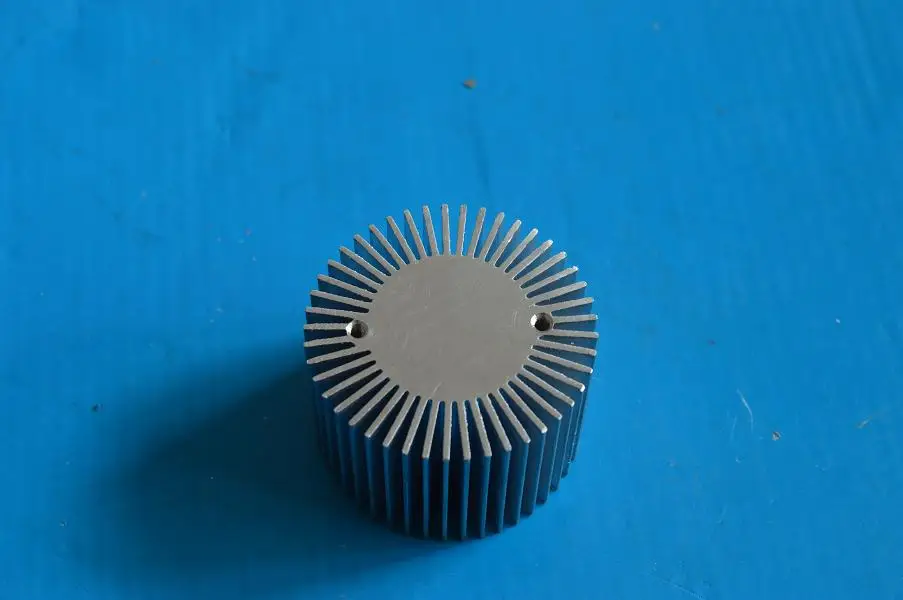 LED radiator 5/7W Aluminum Radiator Sunflower aluminum radiator diameter 50MM*High 20mm,solid part 28mm heatsink