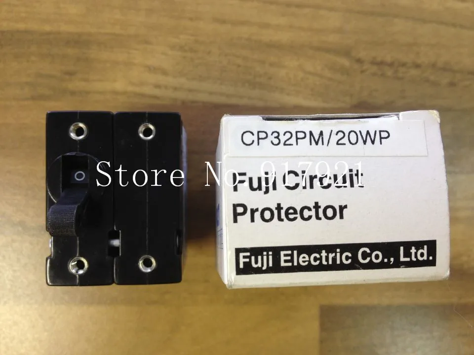 [ZOB] Fuji CP32PM/20WP Fe circuit breaker 2P20A genuine original equipment  --5pcs/lot