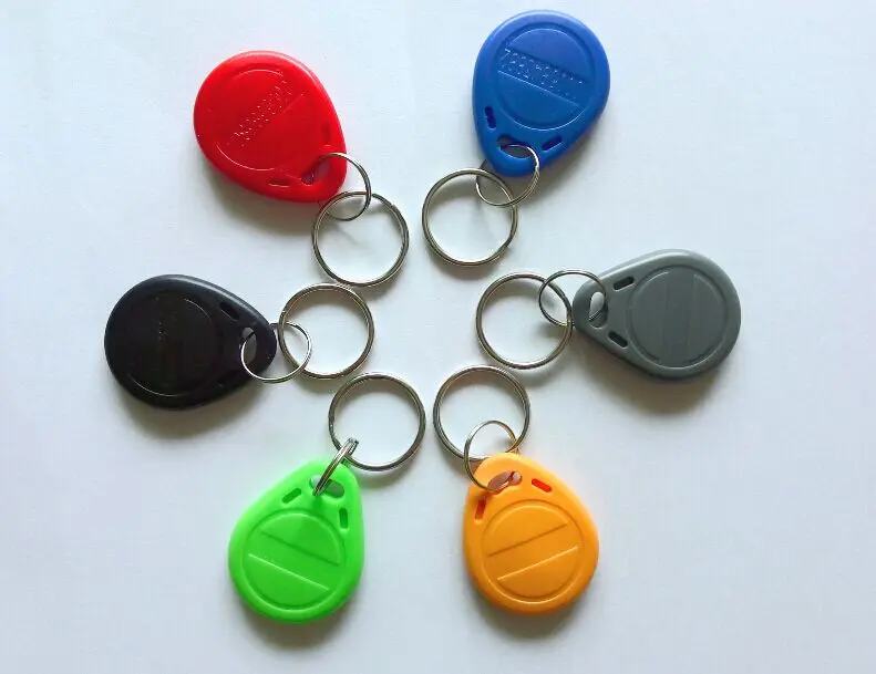 8 Color 100pcs/Lot RFID Tag Proximity ID Token Tag Key Ring 125Khz RFID Card Black Red Green Gray Yellow Blue