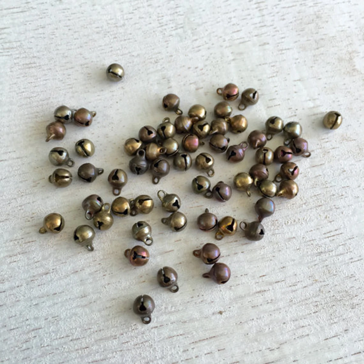 100pcs 6mm Vintage Brass Jingle Bells Christmas Holiday Craft Jewelry