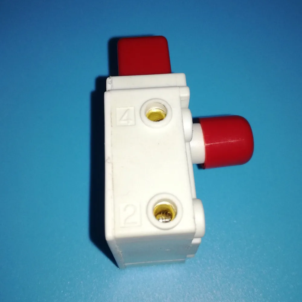 KEDU HY37B 125/250 V 12 A Staubdicht Lock Off Trigger Pushbutton Druckschalter für Mäher Gartengeräte  1420