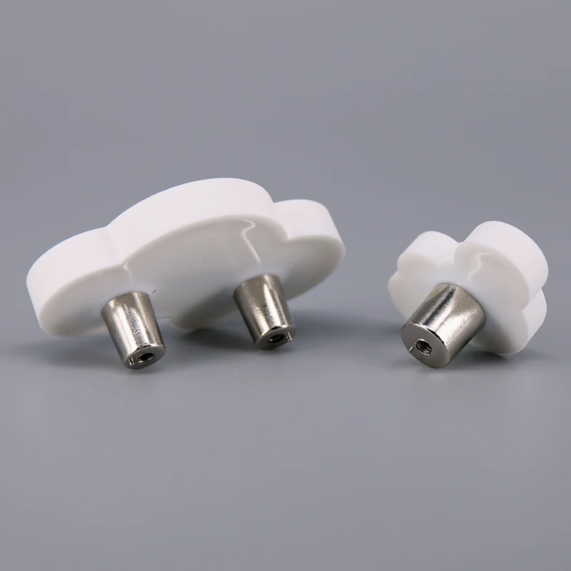 1x Children Room Knobs and Handles Cartoon Furniture Handles Soft PVC White Cloud Door Knob Drawer Cabinet Pulls for kids