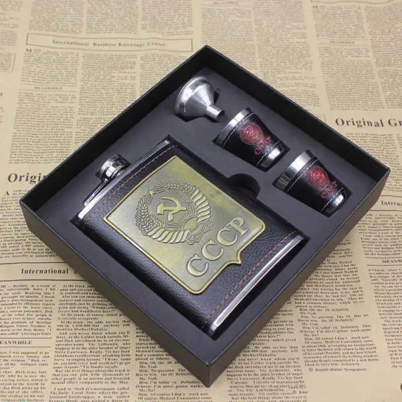 8oz حاوية ستانلس ستيل للكحوليات الورك قوارير ويسكي زجاجة نبيذ قمع أكواب زجاجة أطقم Cccp النقش الكحول الحاويات مع صندوق