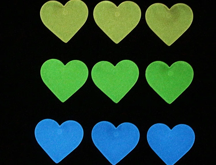 100 stücke Leuchtende Herz-Förmigen Wand Aufkleber Glow In The Dark Wohnkultur Aufkleber Kunst Abziehbilder Für kinder zimmer Bunte Aufkleber – Detail 3
