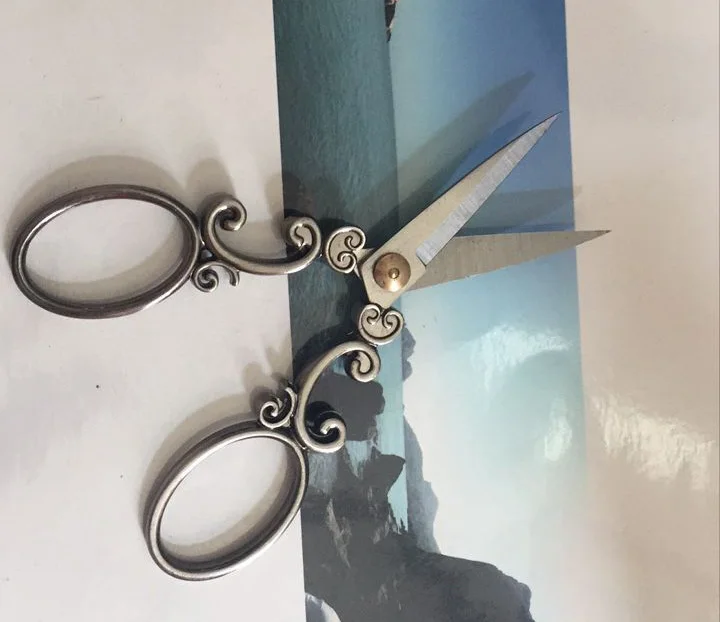 cloud pattern hand craft sewing scissors stainless steel vintage europ style antique art work home trimming scissor