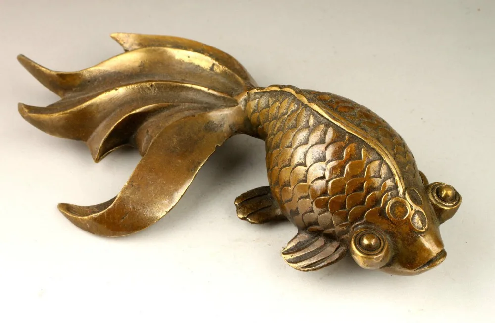 Exquisite Chinese Old Collectable Handwork Decoration Copper Lovely Goldfish Statue