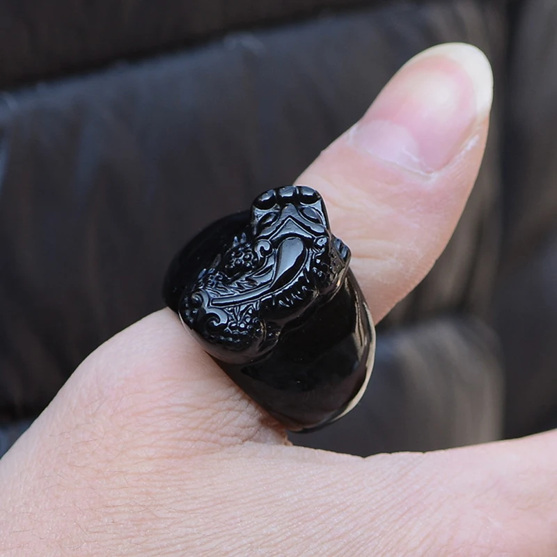 Black Natural Obsidian Stone Ring Carved PiXiu Lucky Men Finger Ring Energy Stone Crystal Gift Thumb Ring Jewelry Wholesale