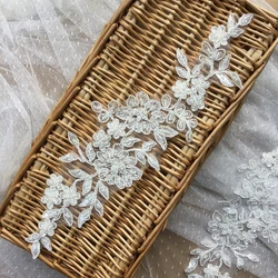 Tessuto di pizzo di Tulle avorio con perline di perle, Applique di fiori, rete floreale, Applique di perline, motivi di pizzo bianco, 4 pz/lotto