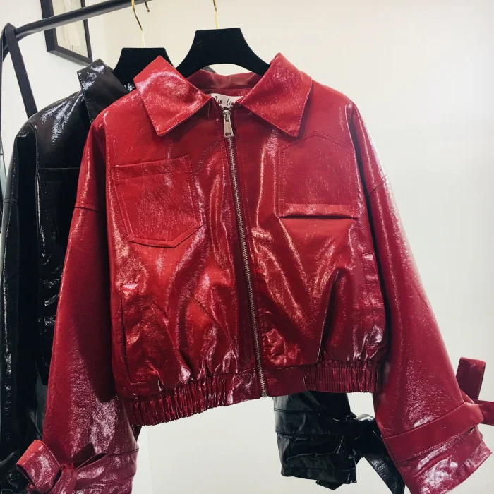 Zipper stitching glossy shiny PU jacket 2024 autumn new female motorcycle PU leather jacket short Slim pu jacket wq1151 dropship