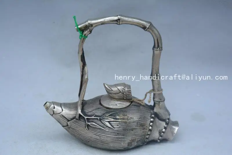 

Very rare Qing Dynasty (QianLong1711-1799)silver bamboo teapot,Handmade,Decoration