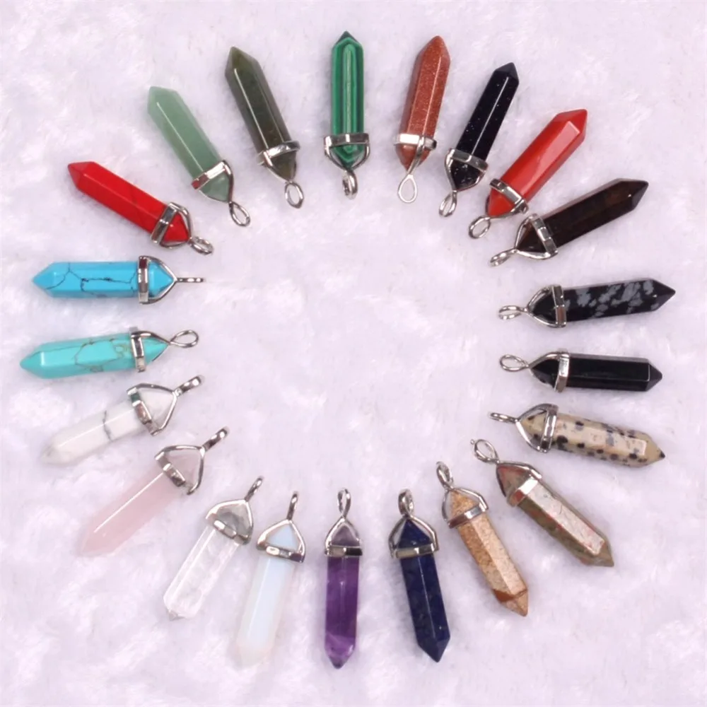 Wholesale 50pcs/lot Assorted Strawberry Quartz Natural Stone Pendants Charms Hexagonal Pointed Healing Reiki 7 Chakra Pendulum