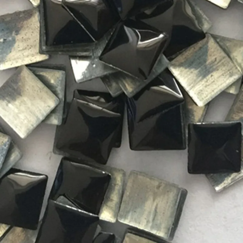 300pcs 7*7mm Black Square Pyramid Hotfix Studs Flat Back Iron On beads Glue FlatBack Rhinestuds Heat Transfer For DIY Garments