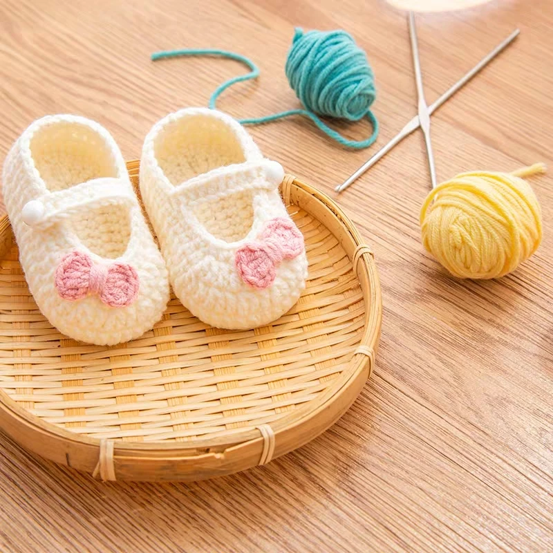 QYFLYXUEQYFLYXUE-  Handmade crochet wool Crochet knitted baby shoes, sandals garden shoes, newborn shoes, baby gifts