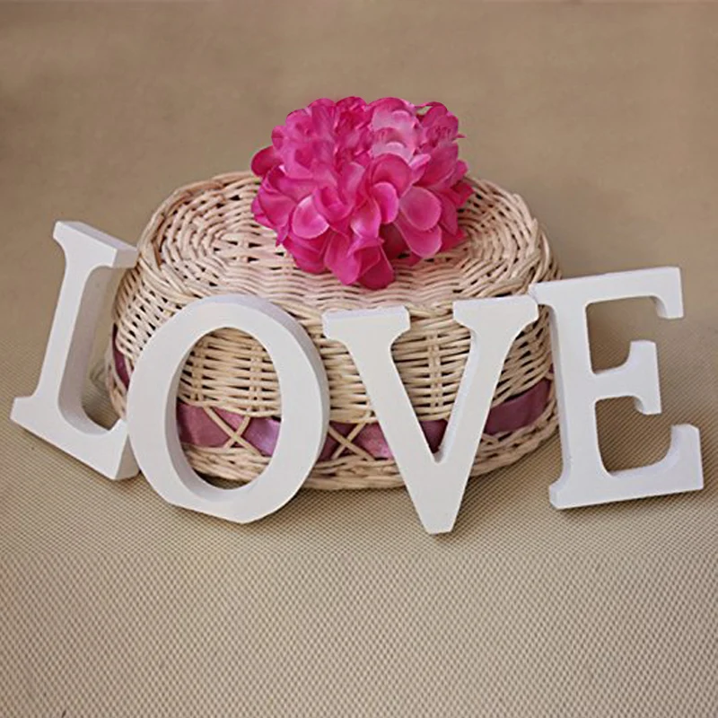 

8cm*8cm Romantic Wooden LOVE White Letters Wedding Party Decorations Marriage Love Wedding props Sign