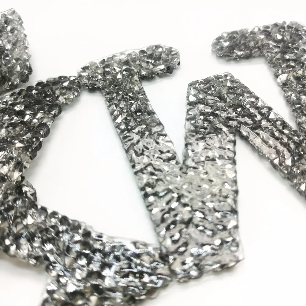 26 glass Rhinestone English Alphabet Letters Strass Iron On Patch For Clothing Badge Paste For Clothes Hat Bag Pant shoes