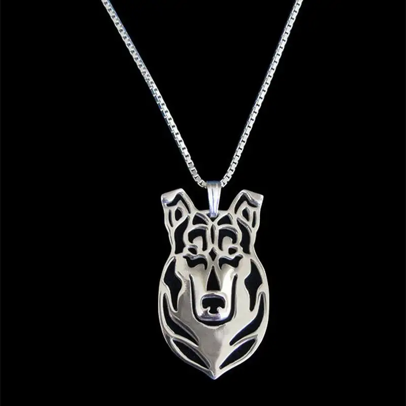 Fashion Jewelry Large Smooth Collie Necklace