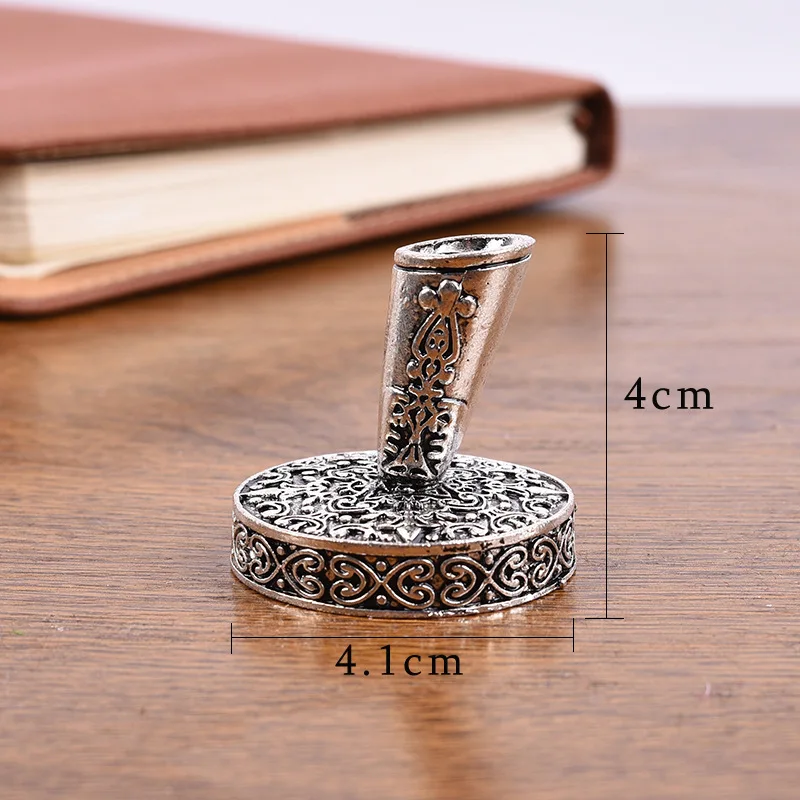 

European Vintage Feather Pen Pen Stand Metal Round Pen Holder Magic Fountain Pen Accessories Stainless Steel Stationery Gift