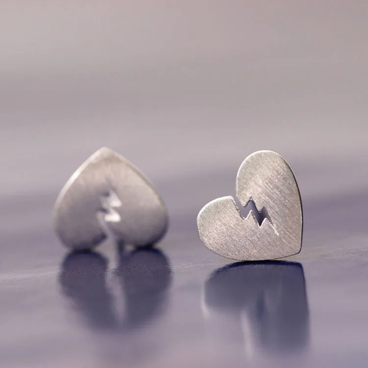 Amxiu Broken Heart Earrings 100% 925 Sterling Silver Stud Earrings Jewelry Fashion Earrings For Women Men Students Accessories