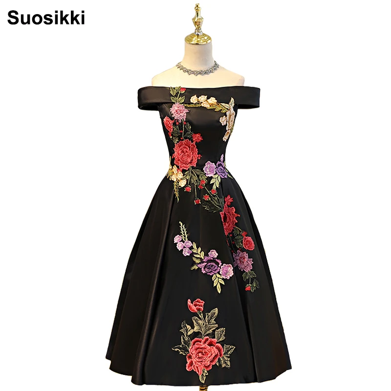 

Suosikki Boat Neck Tea-length evening dress 2020 new Appliques Stain Formal Prom Gowns Bestido de festa Abiye Black Evening Gown